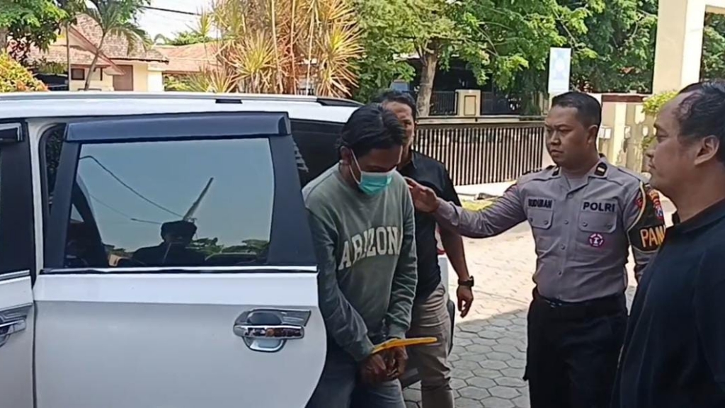 Pria Probolinggo Curi Tas Berisi Rp9 Juta, Mengaku Buat Biaya Pengobatan Anaknya