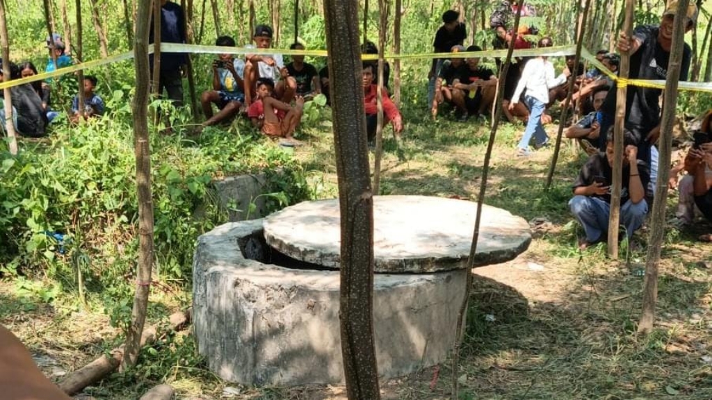Mayat Perempuan Dalam Sumur di Kebun Sengon Probolinggo Dipastikan Korban Pembunuhan 