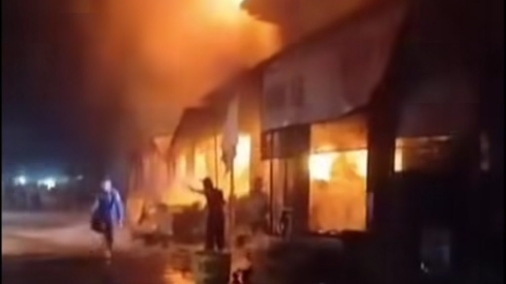 Pasar Agrobis Babat Lamongan Kebakaran
