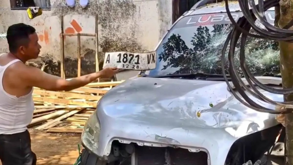 Polisi Temukan Sabu 10 Gram di Mobil Saat Olah TKP Kecelakaan, Sopir Kabur dari Puskesmas 