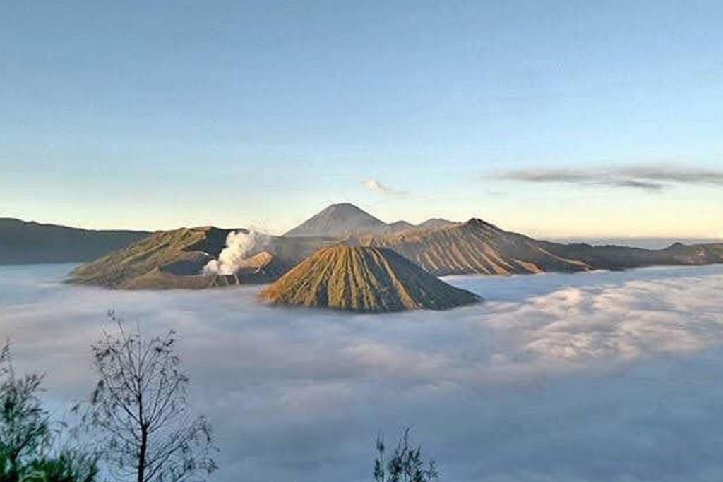 Pengusaha Penginapan di Bromo Mengeluh Sepi Pemesan Jelang Nataru