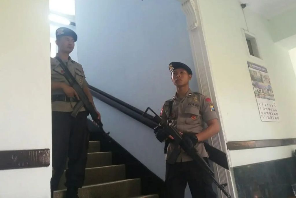 KPK Geledah Kantor Dinas PUPR Kota Madiun