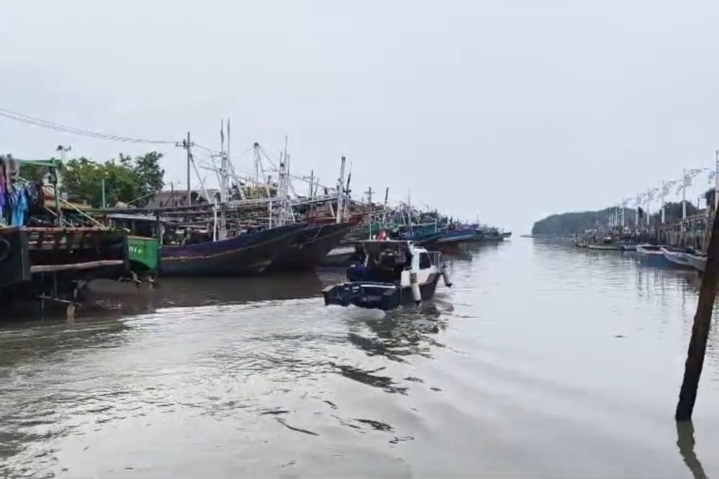 Nelayan yang Hilang di Pasuruan Belum Ditemukan, Perahunya Terapung Tidak Bertuan