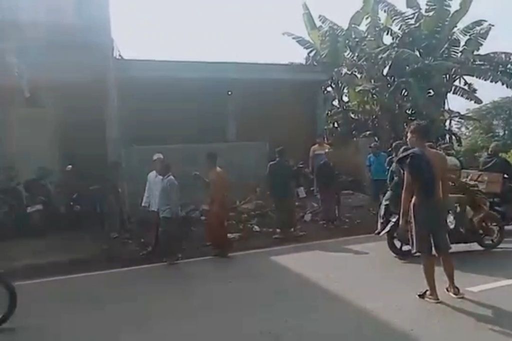 Mobil Escudo Keluar Jalur Tabrak Anak 7 Tahun hingga Tewas karena Sopir Mengantuk 