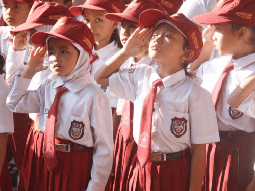 Sistem Siswa Tak Otomatis Naik Kelas Diterapkan Lagi Mulai 2027, Kemendikdasmen Susun Mekanismenya