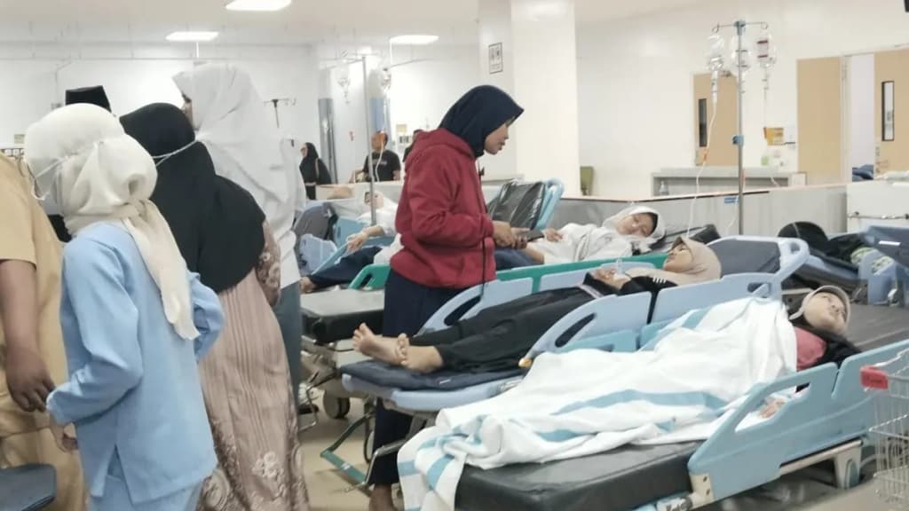 Ratusan Santri Sidoarjo Dilarikan ke Rumah Sakit Diduga Keracunan MBG