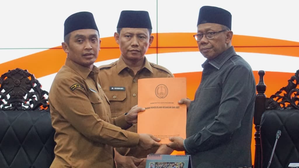  Walkot Pasuruan Sampaikan Nota Keuangan Raperda P-APBD 2026, Belanja Naik Jadi Rp936,55 M