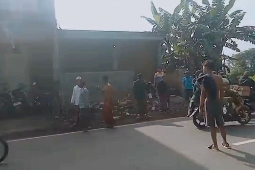 Mobil Escudo Keluar Jalur Tabrak Anak 7 Tahun hingga Tewas karena Sopir Mengantuk 