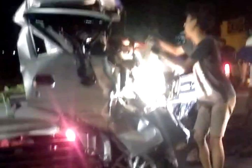 Sopir Pikap Muat Sayur Tewas Bertabrakan dengan Truk di Gempol Pasuruan
