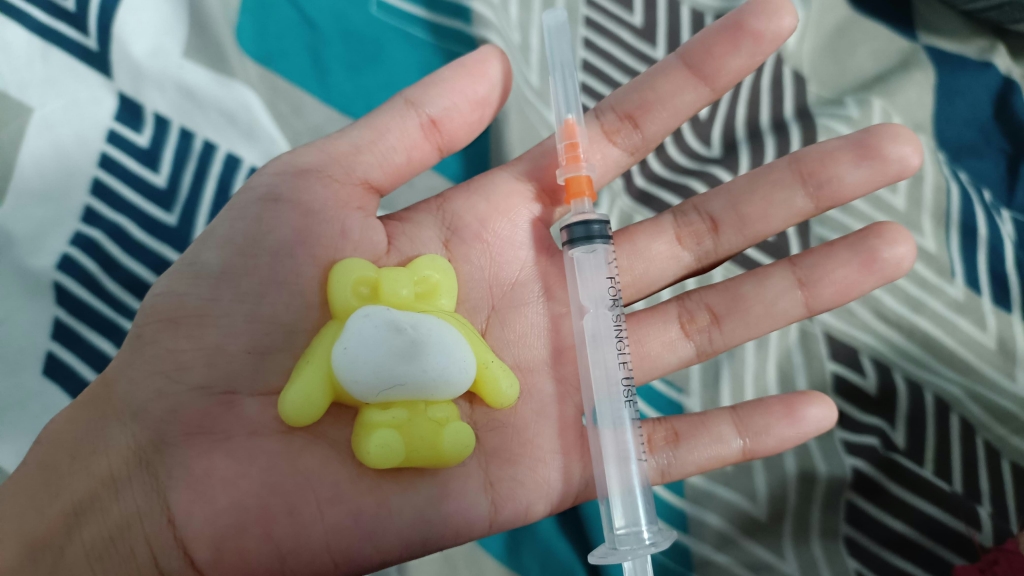 Squishy Dilengkapi Jatum Suntik Picu Kekhawatiran Orang Tua di Probolingo