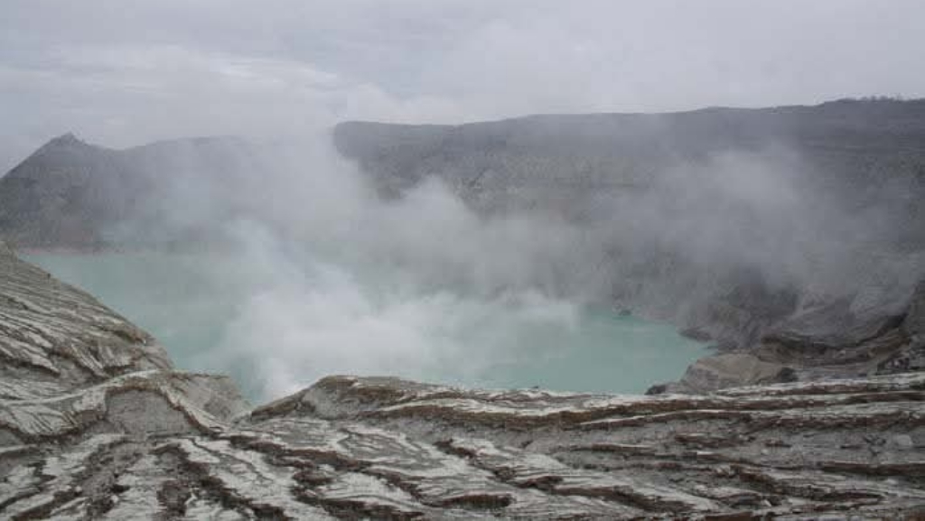 Wisata Kawah Ijen Dibuka Kembali Senin 28 September 2026