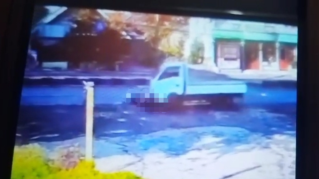 Sopir Pikap Penabrak Guru SMPN 2 Nguling: Saya Mengantuk, Tiba-tiba Tabrak Motor