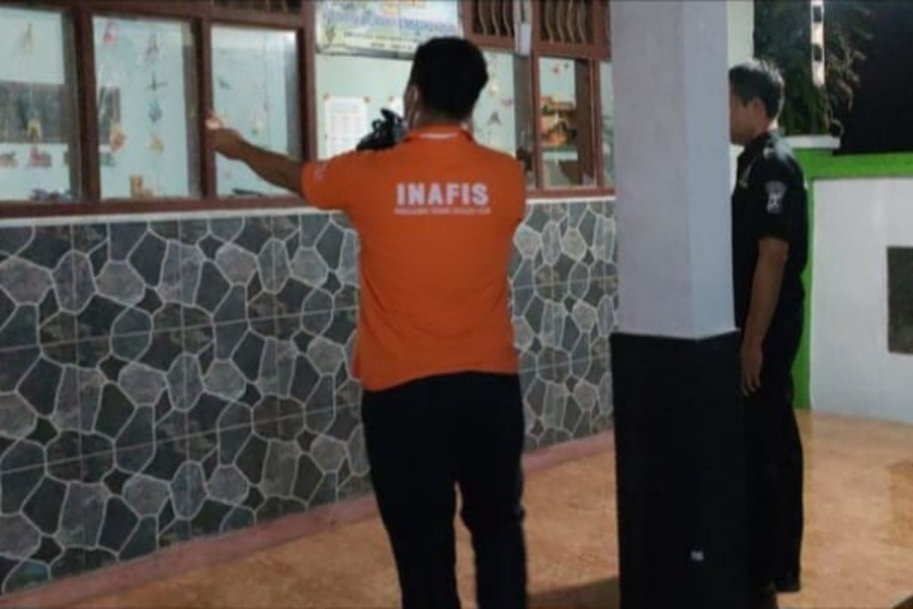 Guru Mengaji di Probolinggo Diamuk Warga Dituduh Hamili Muridnya, Rumahnya Dirusak