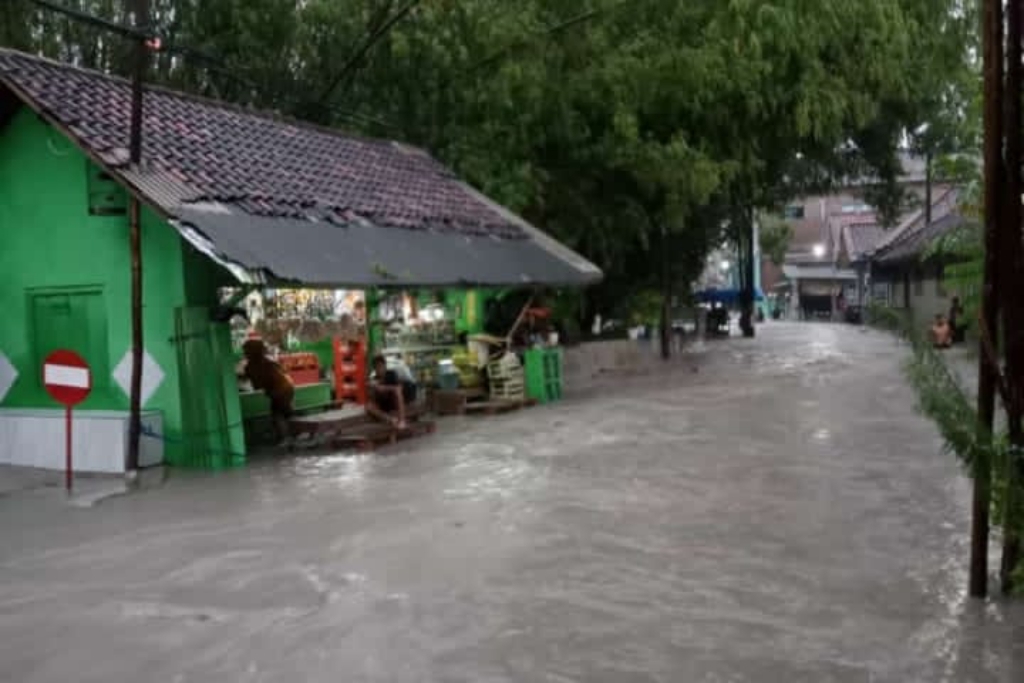 Ujung Barat hingga Timur Pasuruan Banjir