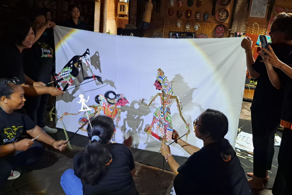 15 Guru PAUD Nabire Papua Tengah Studi Budaya di Kampung Budaya Polowijen