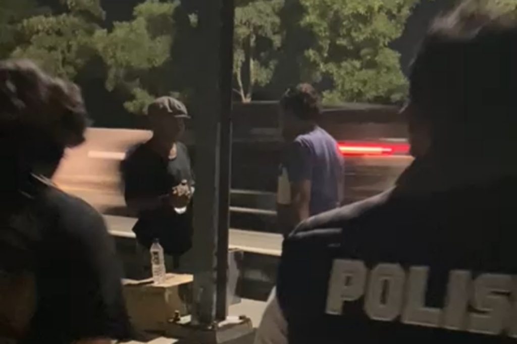 Jual Oplosan Miras di Exit Tol, Warga Pasuruan Diamankan